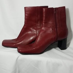 Nine West wraparound 9.5 M square toe